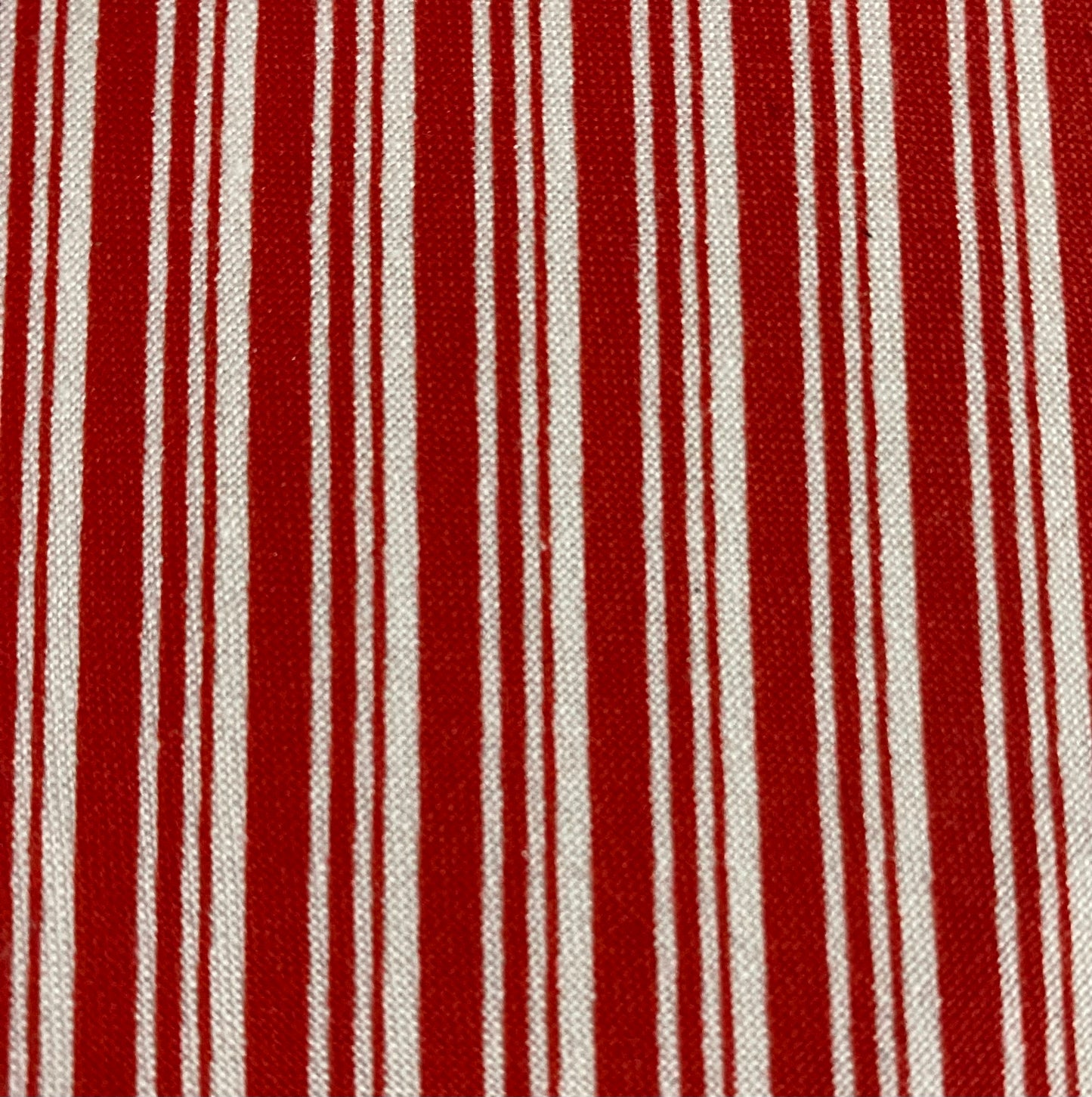 Stitcher's Stage Round Ornament