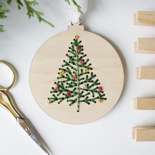 The HNB House - Christmas Tree Ornament Embroidery DIY Kit