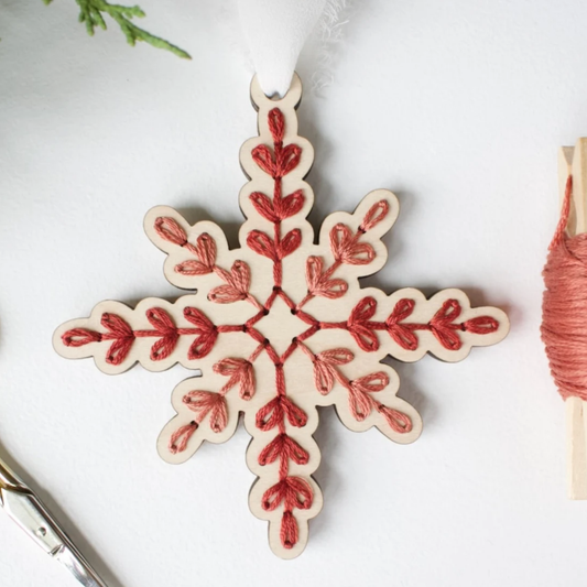 The HNB House - Vintage Snowflake Ornament Embroidery DIY Kit